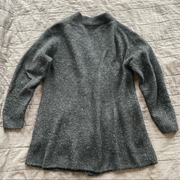 EUC Everlane Oversized Alpaca Cardigan - Heathered Black - Size M - Picture 4 of 6